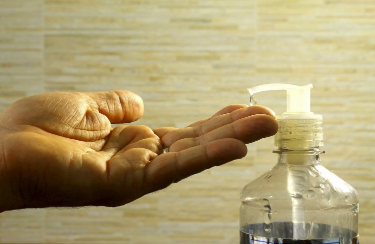 Desinfectante de manos, ¿sirve para prevenir contagios de enfermedades?